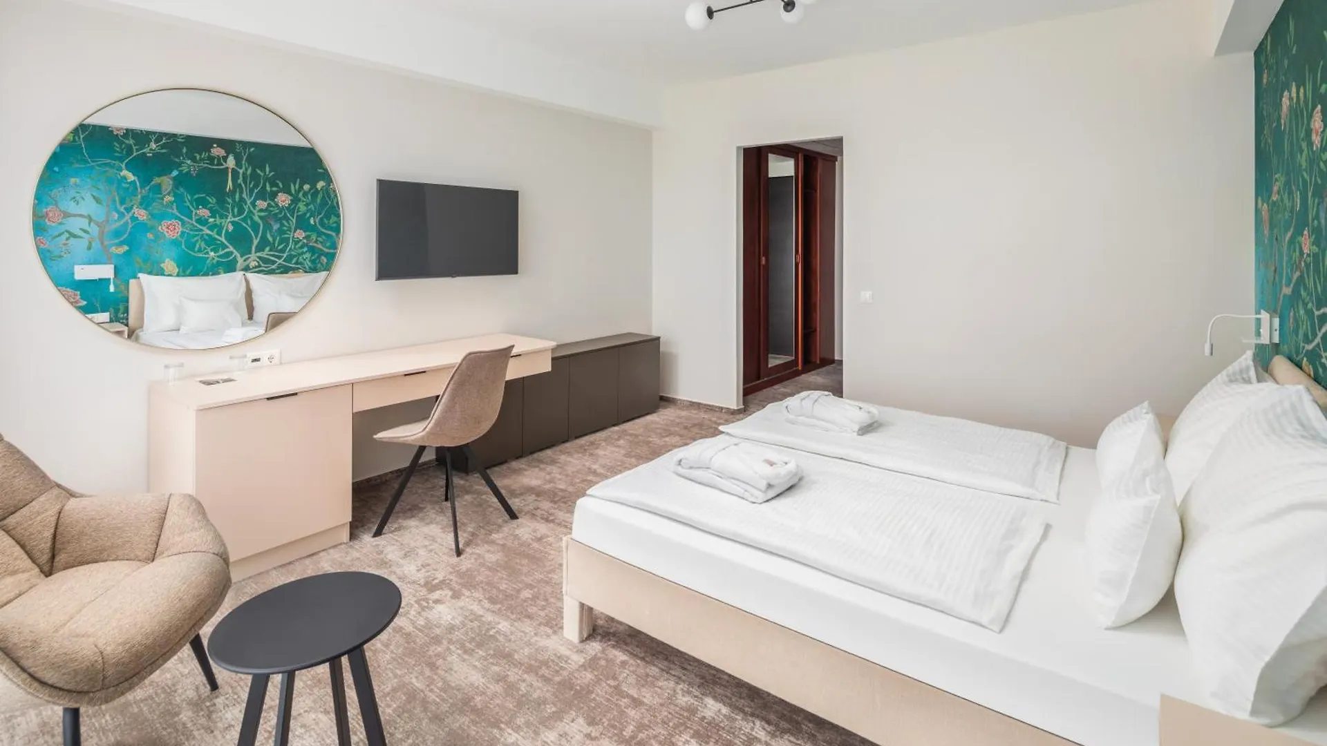 Hotel Atlantis Wellness & Conference Hajduszoboszlo